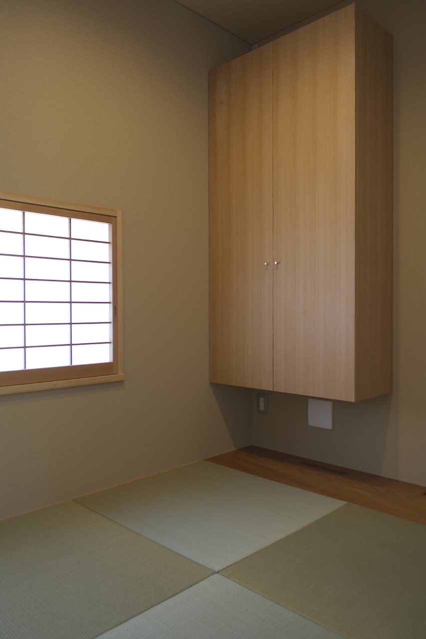 Japanese room storage closet.   Japanese room storage closet.